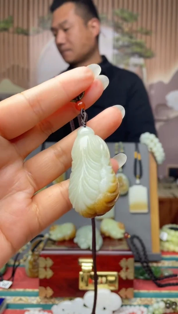 颈饰未镶嵌和田玉拍一发一