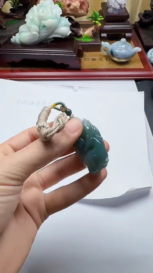 吊坠(不含链)未镶嵌翡翠1