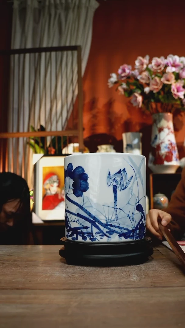 当代景德镇设计师釉下手绘陶瓷花瓶