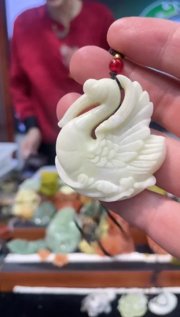 【闪购商品】岫玉吊坠未镶嵌·