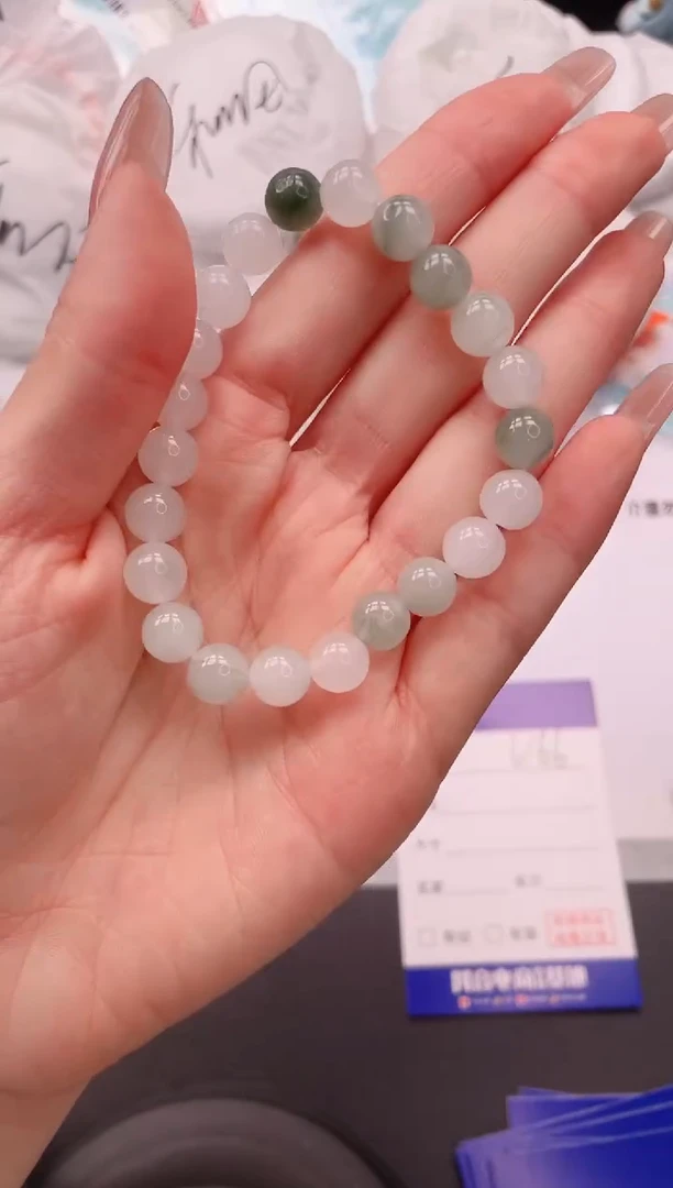 未镶嵌手链石英质玉天山翠手链多样性发货