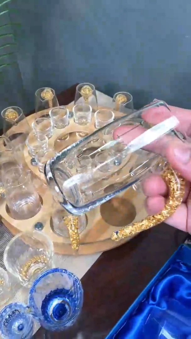 【闪购商品】玺宴新款十壶十杯金箔