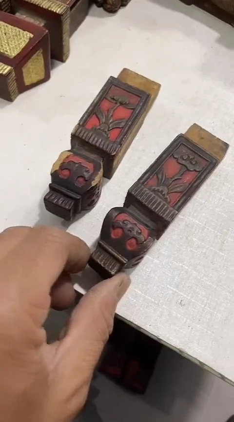 【闪购商品】香榧木微瑕孤品木雕一对15