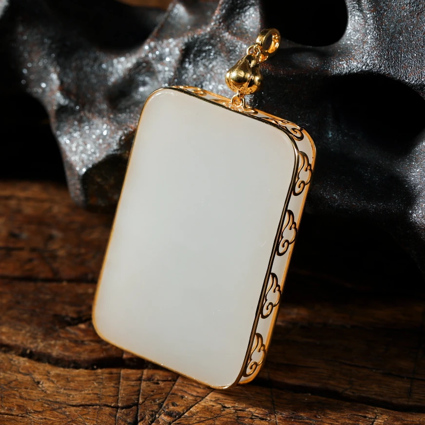 【意婵】《观照影》典藏级山流水羊脂白玉无事牌吊坠(不含链）-904529