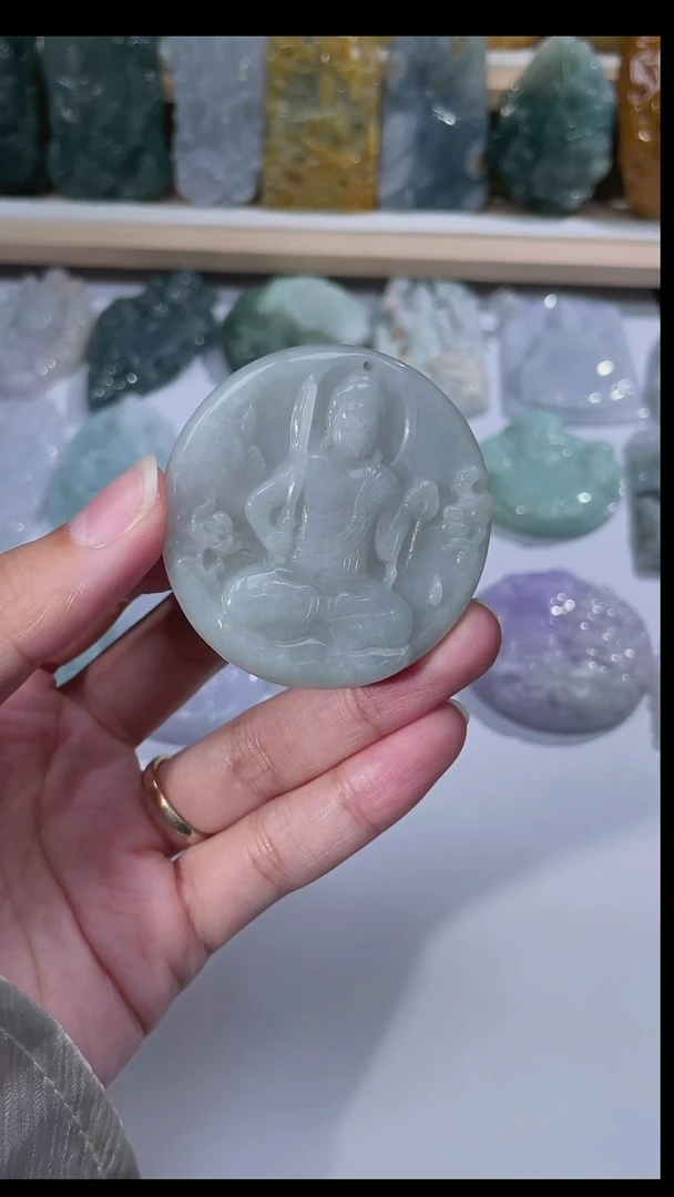 吊坠(不含链)未镶嵌翡翠不动