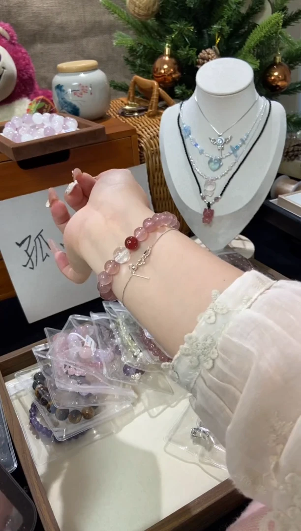 水晶手串未镶嵌孤品捡漏均匀瑕疵介意勿拍