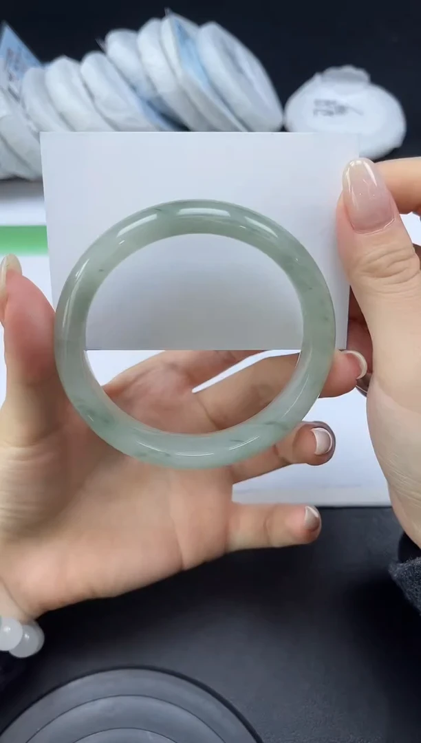 未镶嵌手镯石英质玉027-5960