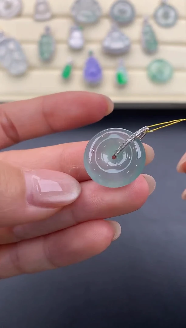 【闪购商品】翡翠颈饰18K金镶嵌X109     