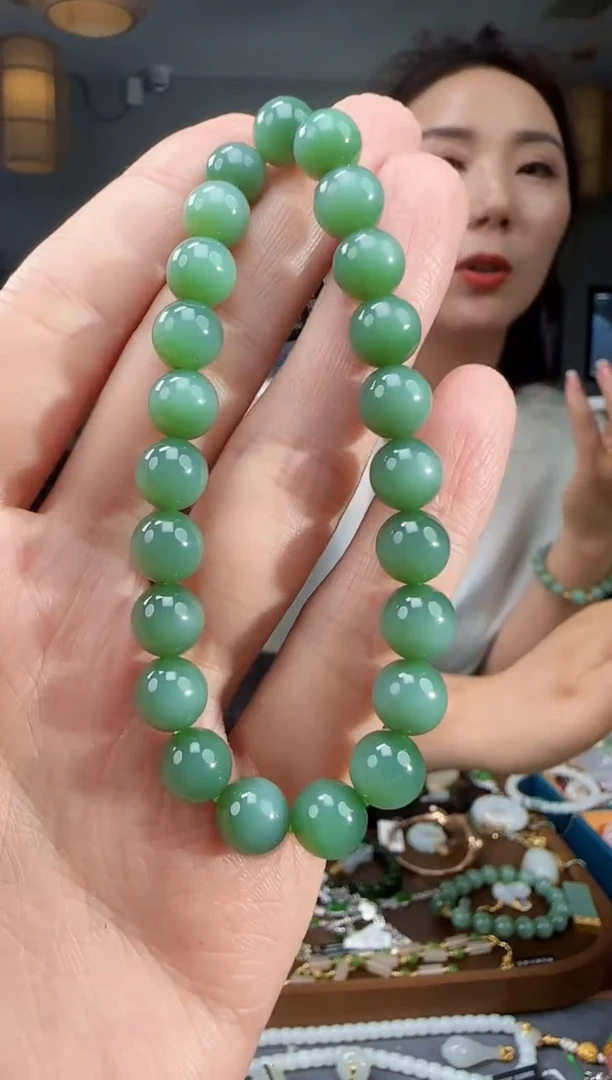 未镶嵌手链和田玉1