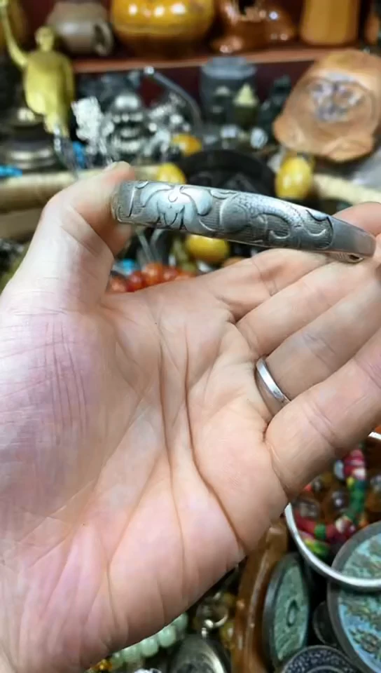 静*老街杂项一物一拍手镯