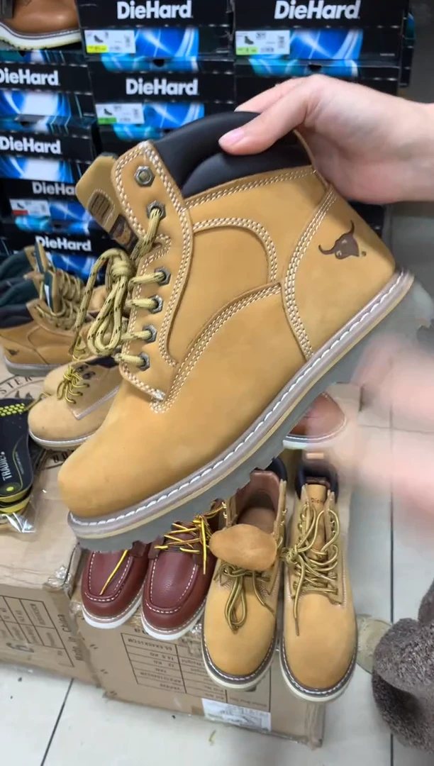 牛皮41码，牛头1，皮鞋码，工装靴，默认微瑕 个别鞋面有胶印