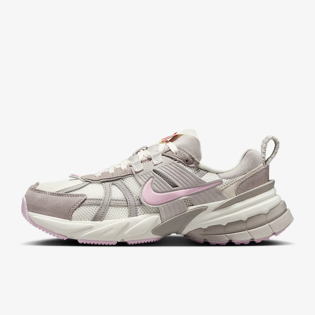 Nike耐克女子V2K RUN情人节复古透气时尚缓震老爹鞋HV5997-161