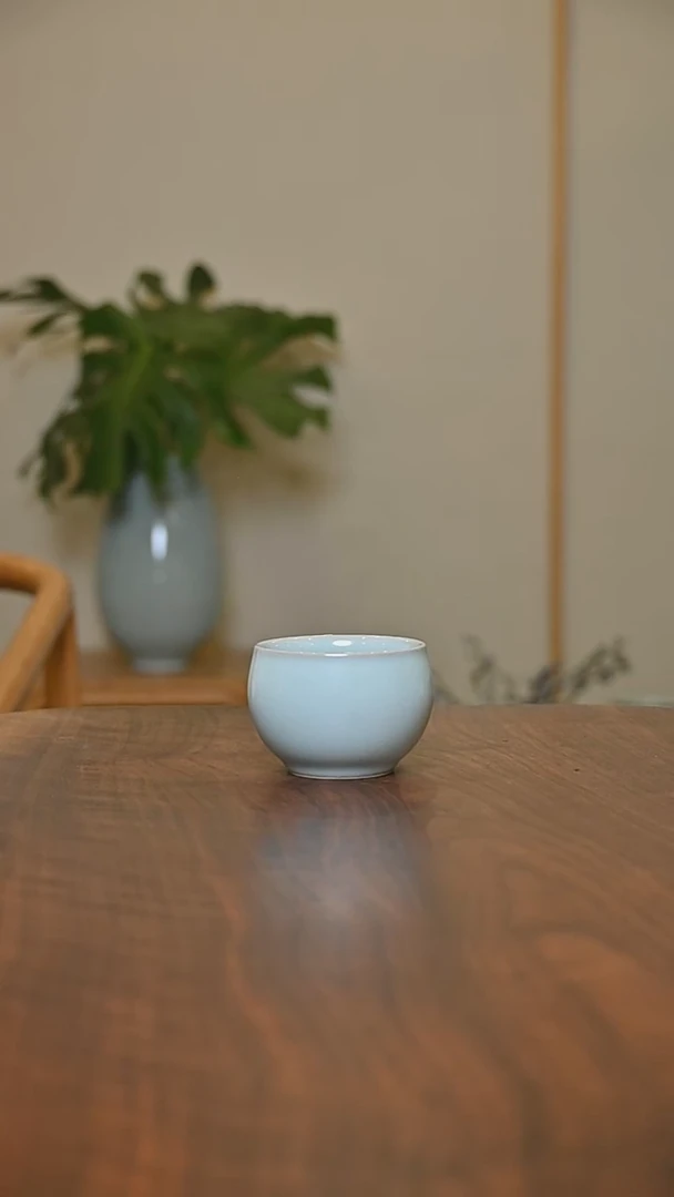 缸杯 天青 微瑕 朱家汝窑款