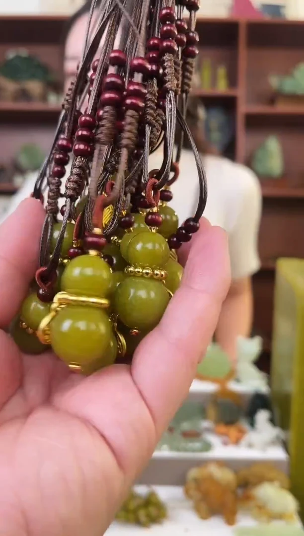 未镶嵌蛇纹石玉颈饰多样性发货拍一发一