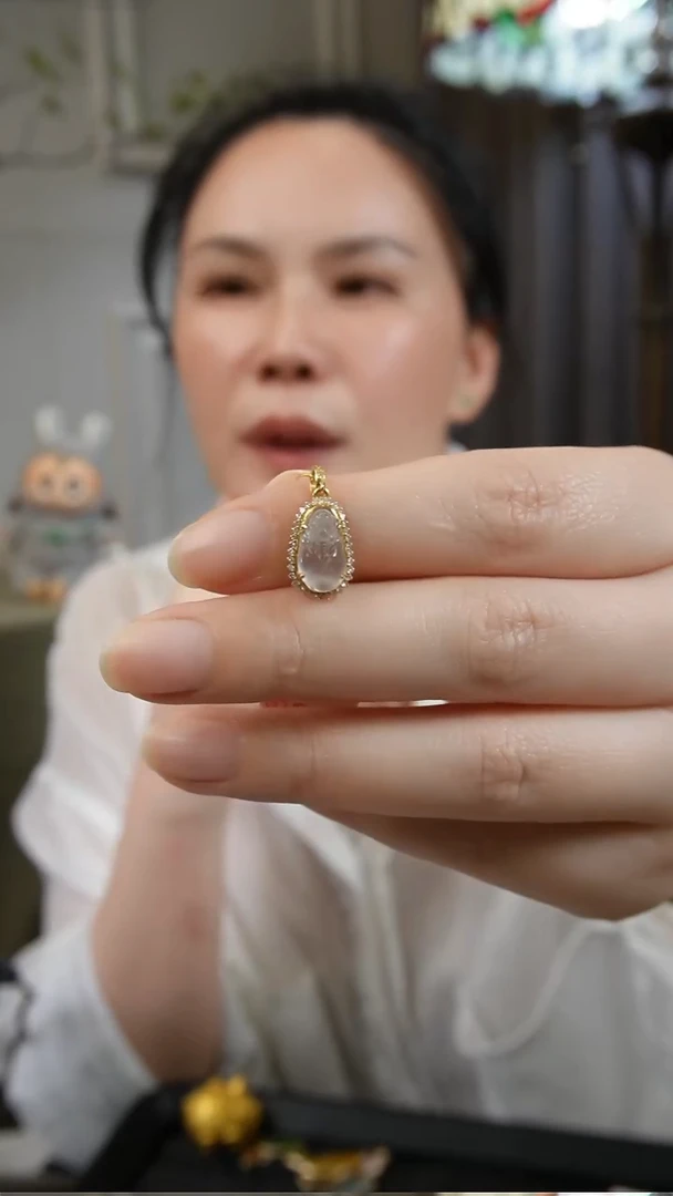 吊坠(不含链)18K金镶嵌翡翠天然缅甸翡翠吊坠