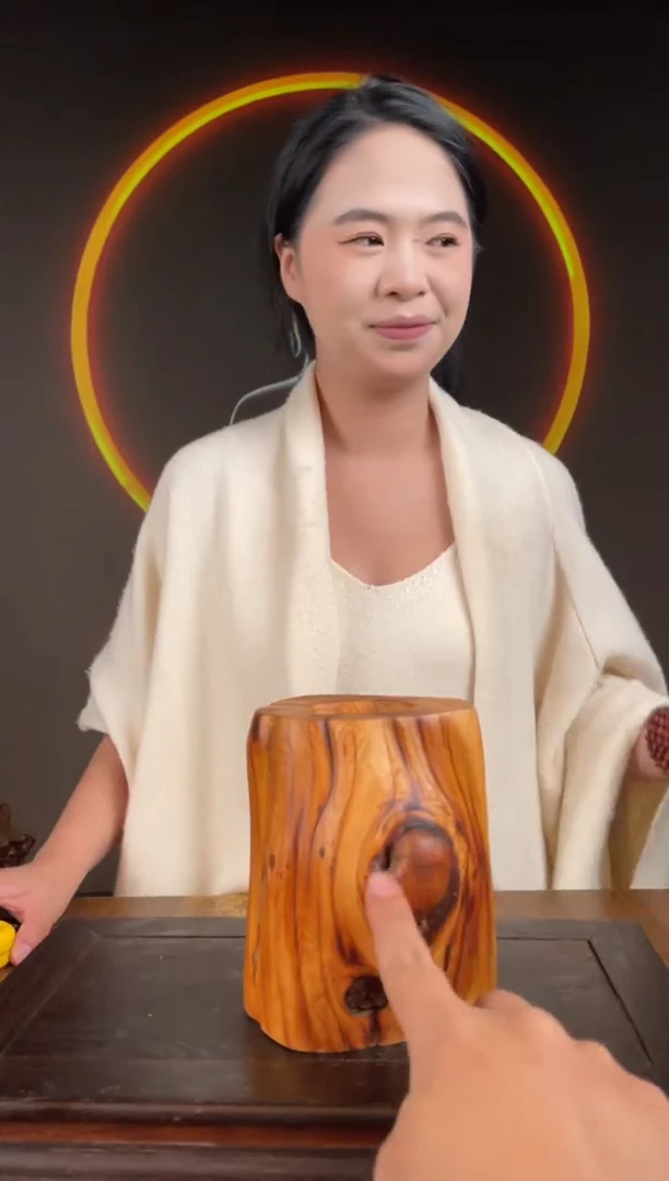 柏木（崖柏）手工摆件,先抢先得! 编号:195