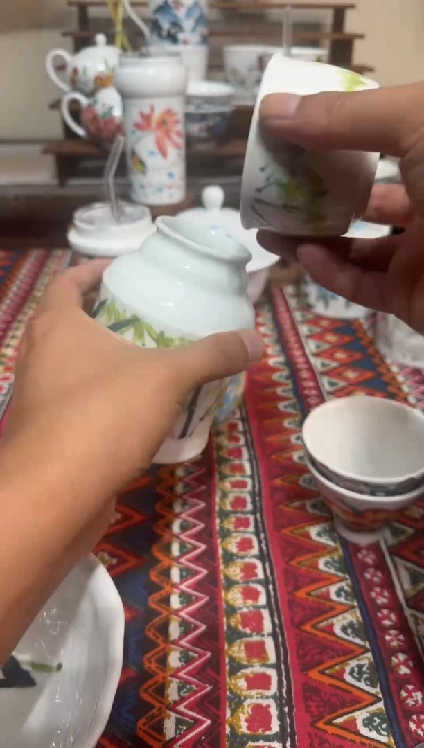 瓷景德镇高温釉下手绘陶瓷