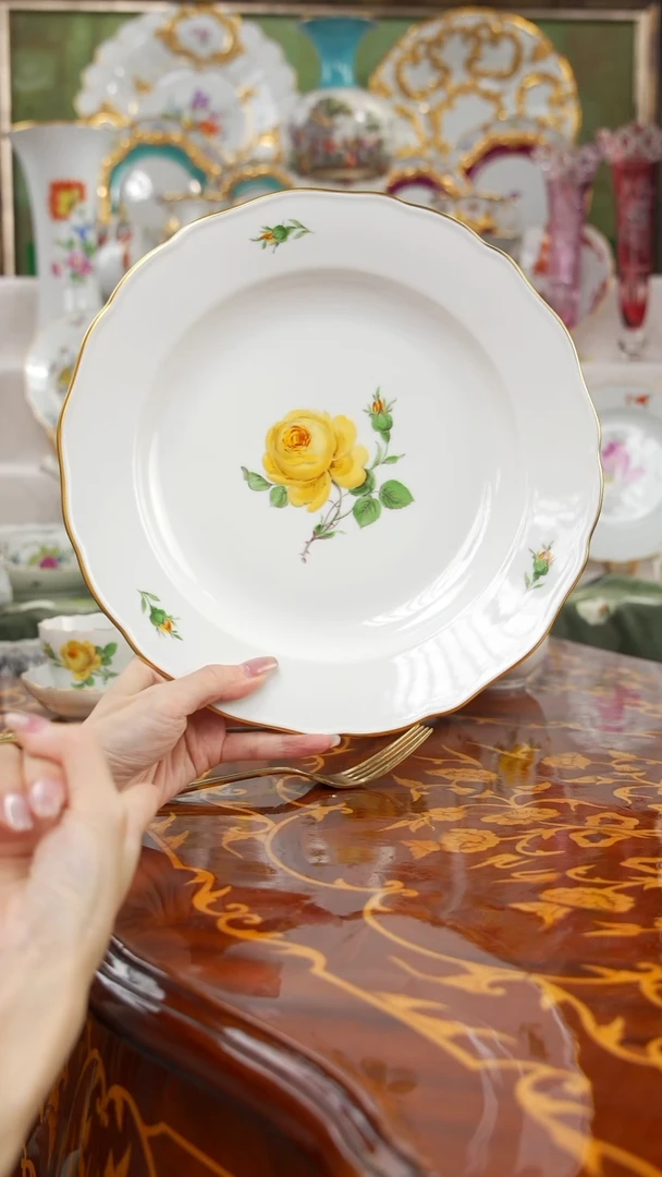 摆件米多家中古瓷器如图所示77