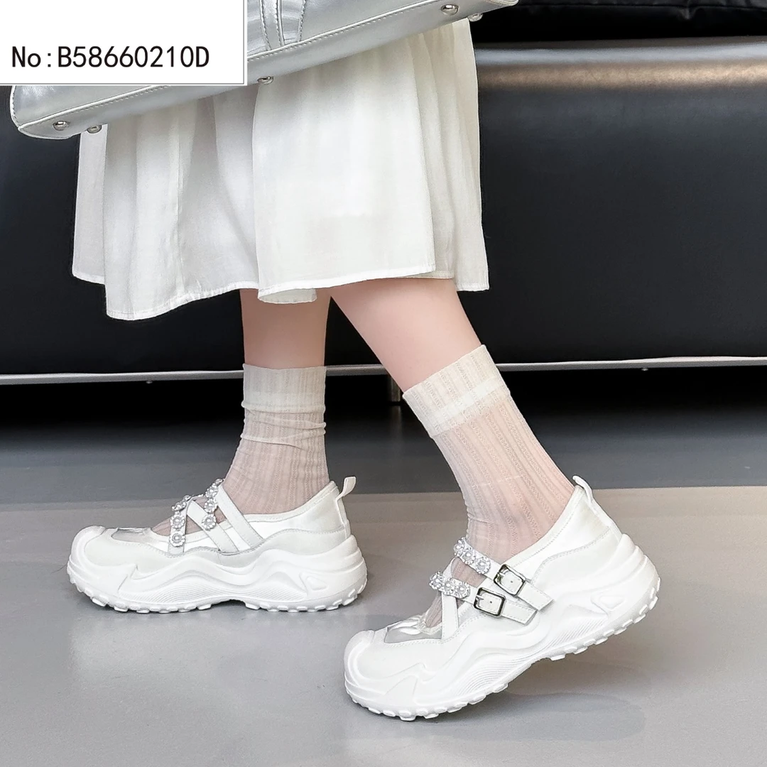 运动风玛丽珍女鞋