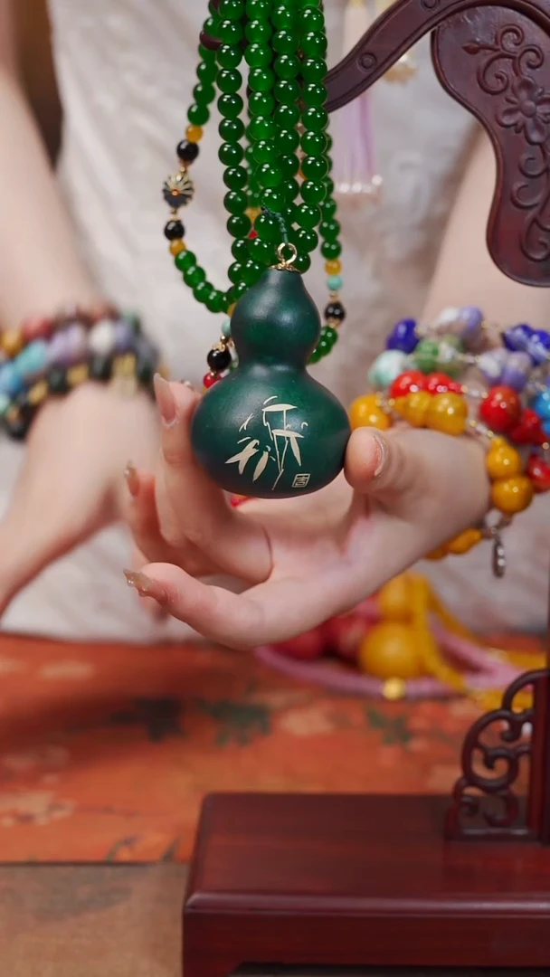 268漆艺工艺小葫芦118