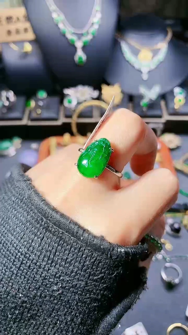 【闪购商品】翡翠戒指银S925镶嵌戒指