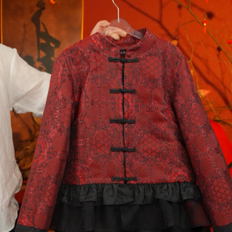 【山海轻奢】S2221-1新款朱砂红刺绣新中式设计师款棉服