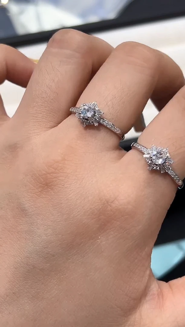 戒指银S925镶嵌拉长石44c多样性发其一【1个】