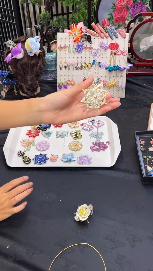 织绣提***籽非遗苏绣手工饰品