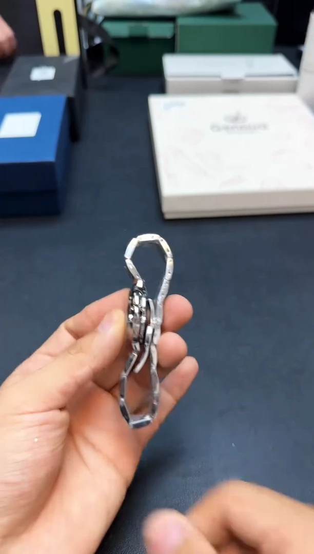 瓷片全新正品一件不留@@WE1432