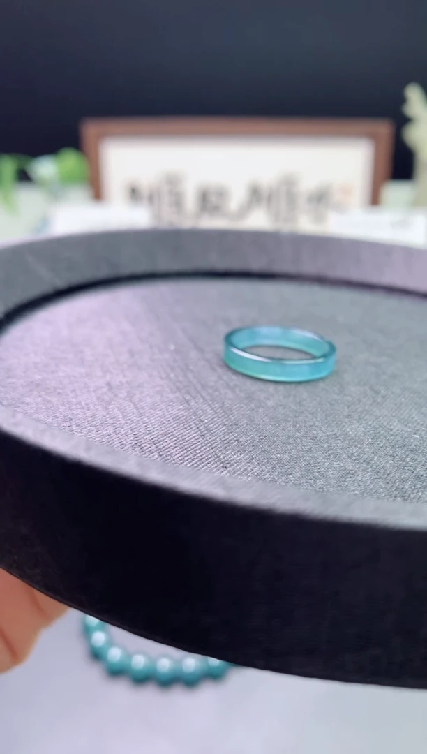 翡翠未镶嵌颈饰0734277822