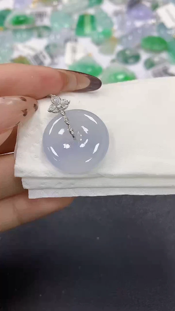 颈饰18K金镶嵌翡翠a货假一赔三支持复检百元上9元证书费自理