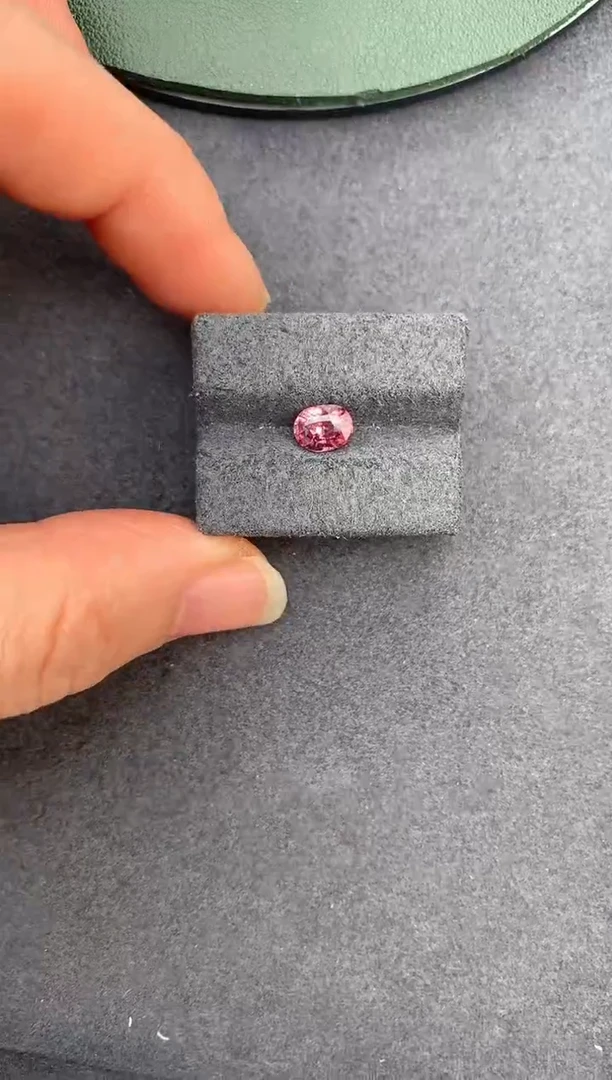 【闪购商品】彩色蓝宝石裸石未镶嵌1ct帕帕拉恰