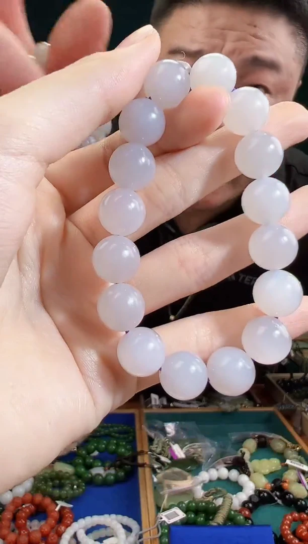 颈饰未镶嵌和田玉多样性发货 拍一单发一个