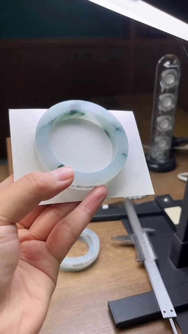 未镶嵌手镯定制翡翠婷*定制