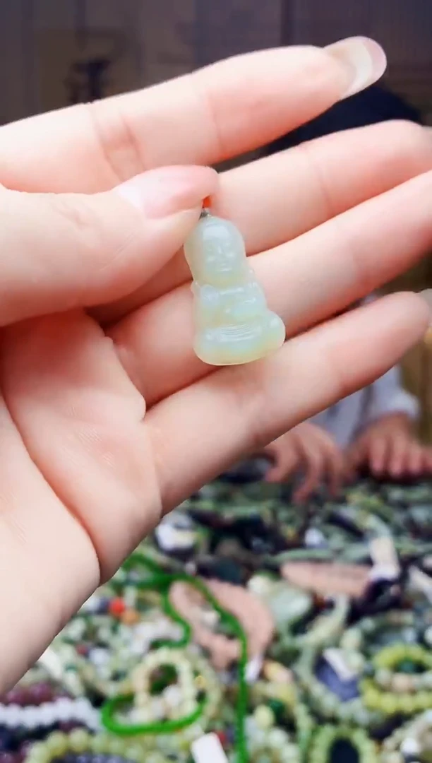 颈饰未镶嵌和田玉多样性发货，拍一发一