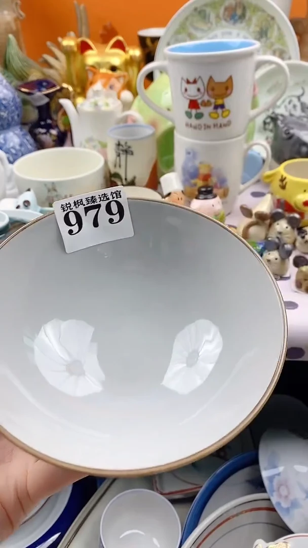 琉璃手工艺品沈*仪默认微瑕建议慎拍979