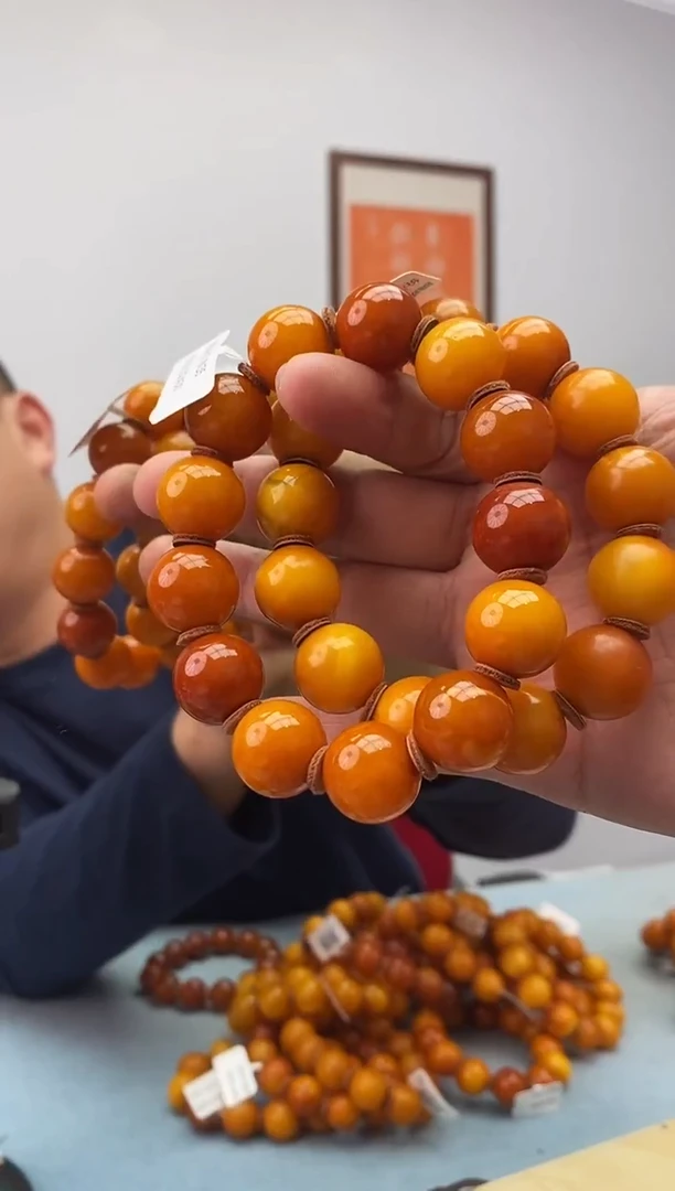 琥珀未镶嵌珠宝奇石假一罚十，多样性发一件035