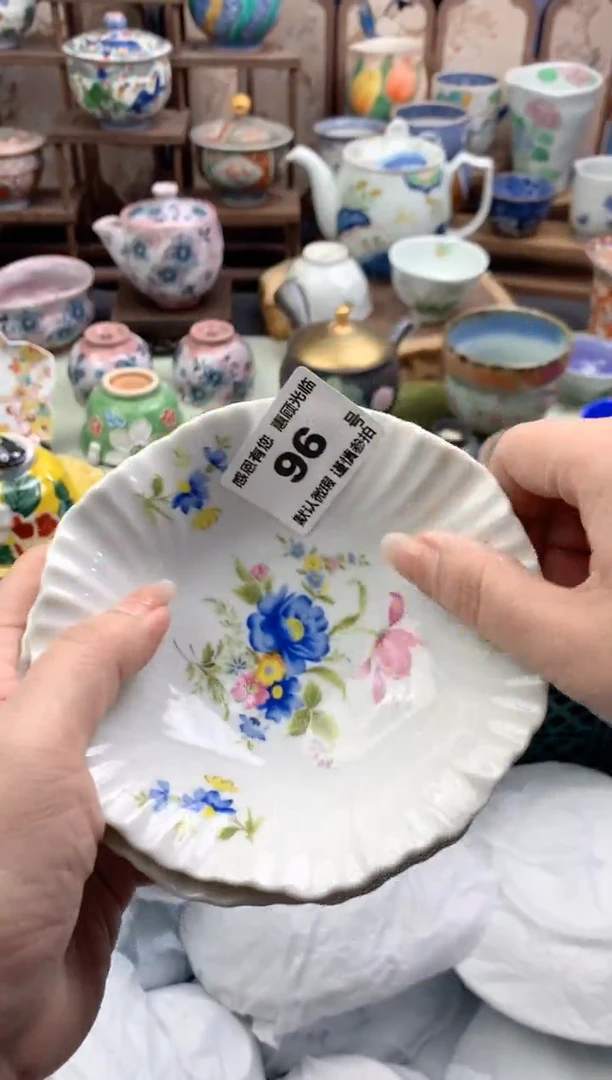 瓷片天****平96号九姑娘工艺品瓷器