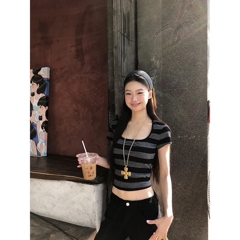 【约会日T恤】春夏显瘦条纹辣妹U领针织修身短款收腰T恤251V0485#