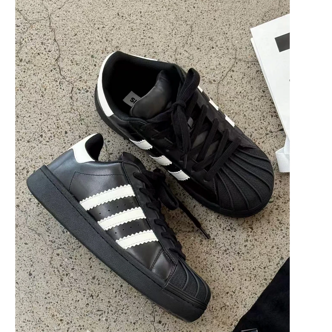 诗歌兰女鞋时尚百搭圆头平底系带休闲鞋运动板鞋潮