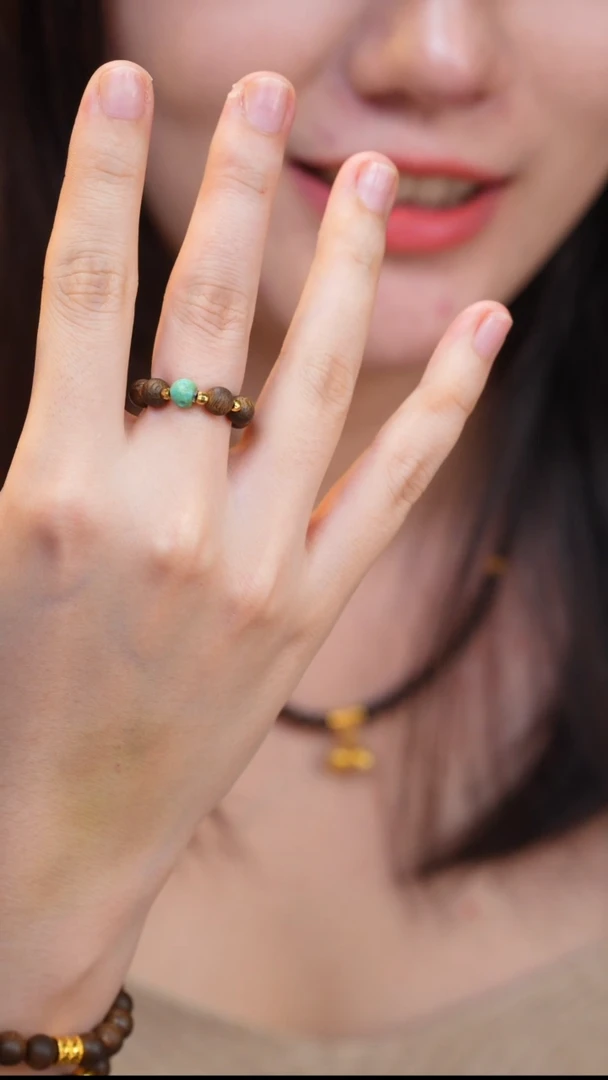 【闪购商品】沉香手串白奇楠戒指