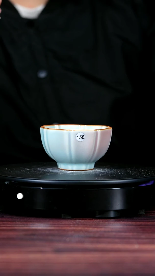 158#张旭东一级品原矿钧瓷莲花杯