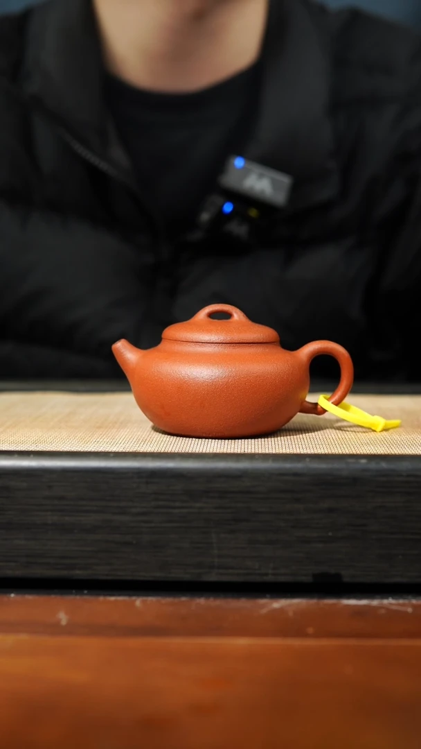 【闪购商品】紫砂茶壶红降坡扁腹，140cc