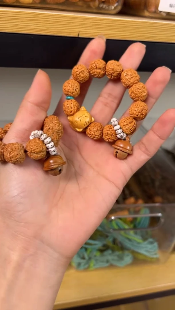 非洲檀香无事牌金刚趴趴猫 手捻