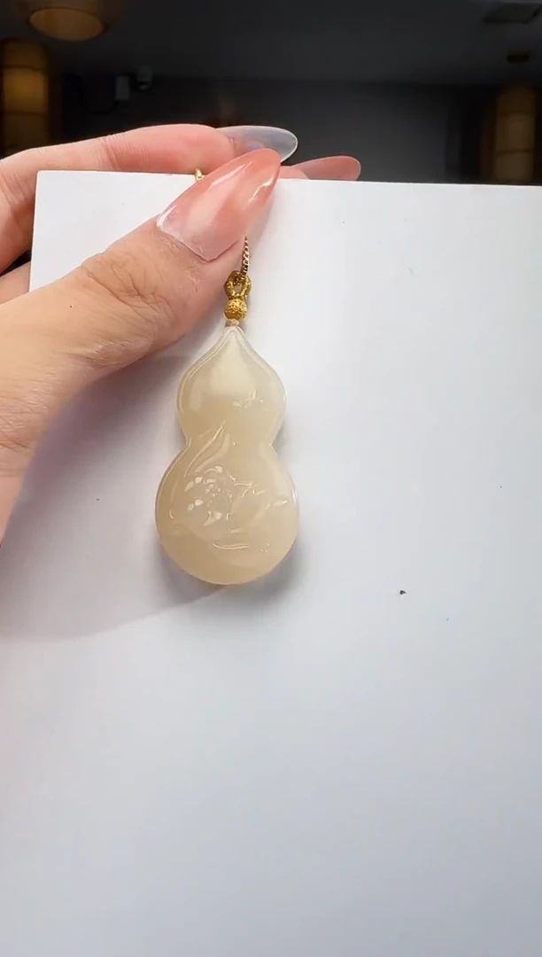 和田玉未镶嵌吊坠(不含链)1