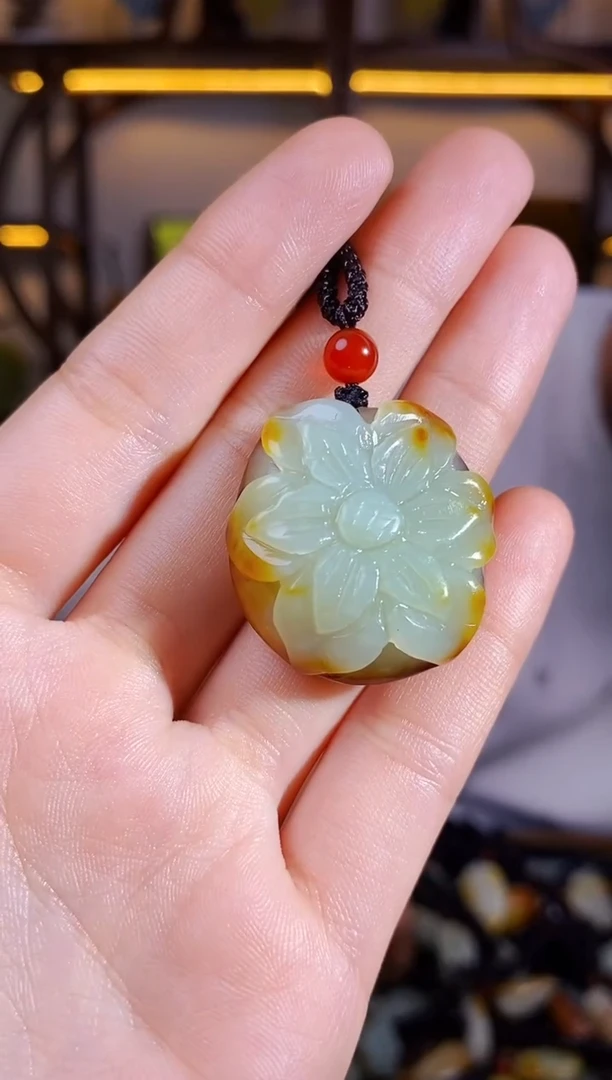 【闪购商品】和田玉颈饰未镶嵌1