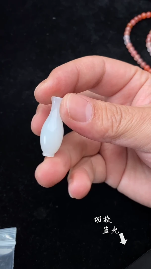 颈饰未镶嵌和田玉多样性发一