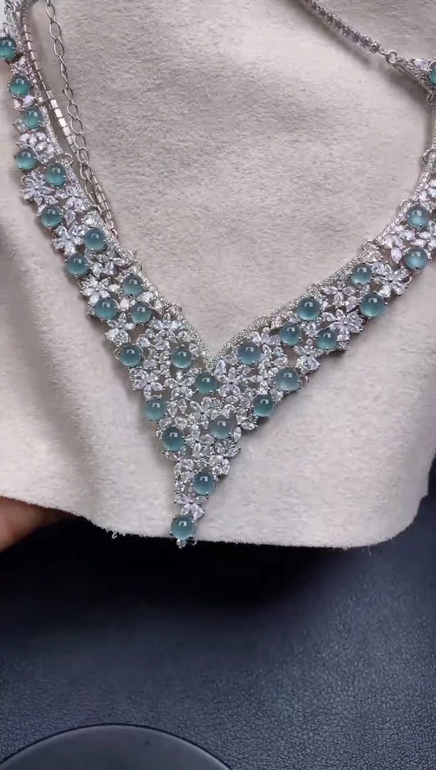 【闪购商品】翡翠颈饰银S925镶嵌0850776287