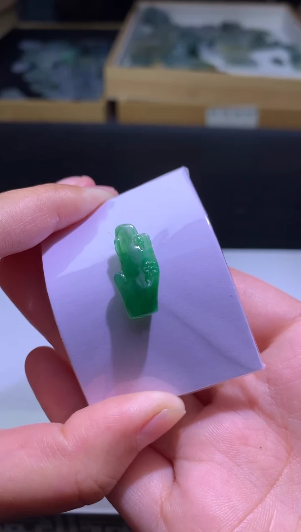 【闪购商品】定制翡翠未镶嵌毛货