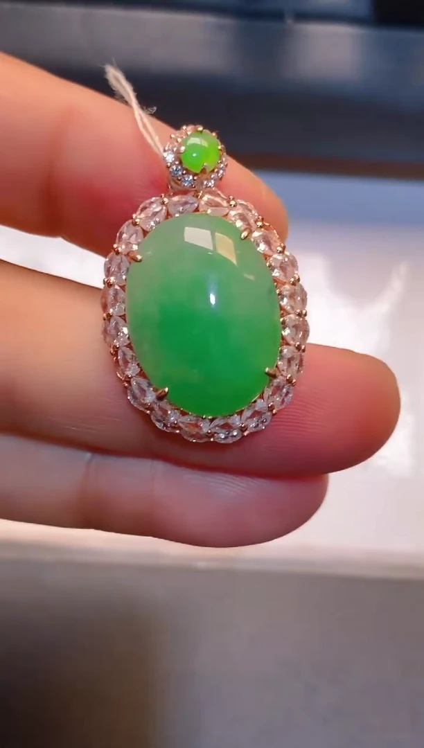 翡翠银S925镶嵌耳饰天然